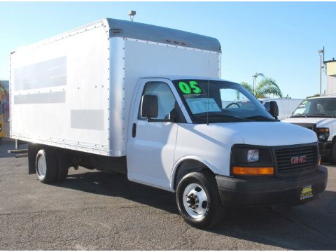 Summit White GMC Savana Cutaway 3500 Commercial Moving Truck. Click to enlarge. Summit White GMC Savana Cutaway 3500 Commercial Moving Truck. Click to enlarge.