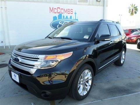 Tuxedo Black Ford Explorer XLT.  Click to enlarge.