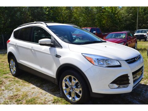 White Platinum Metallic Tri-Coat Ford Escape SEL 2.0L EcoBoost 4WD.  Click to enlarge.