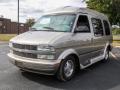 Front 3/4 View of 2002 Chevrolet Astro LS #1