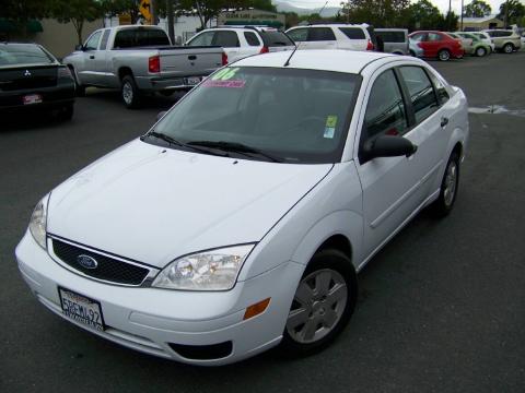 Cloud 9 White Ford Focus ZX4 SE Sedan.  Click to enlarge.