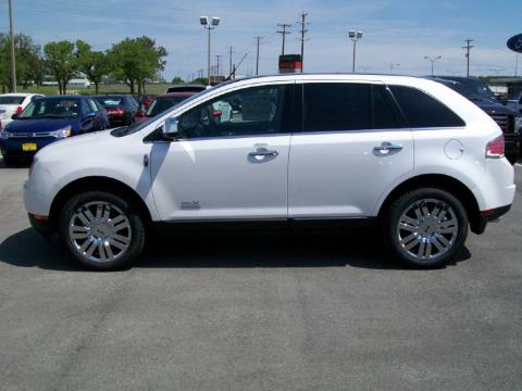 White Platinum Tri Coat Lincoln MKX Limited Edition.  Click to enlarge.