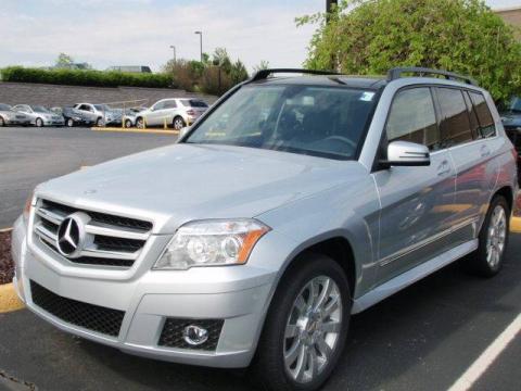 Iridium Silver Metallic Mercedes-Benz GLK 350 4Matic.  Click to enlarge.