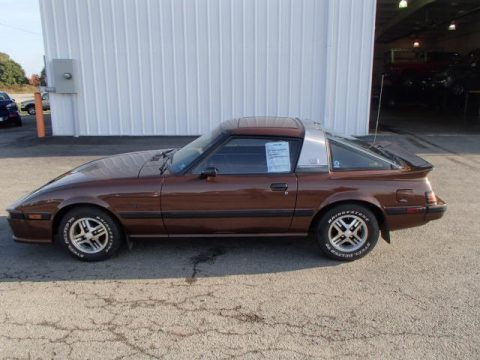 Brown Mazda RX-7 Coupe.  Click to enlarge.