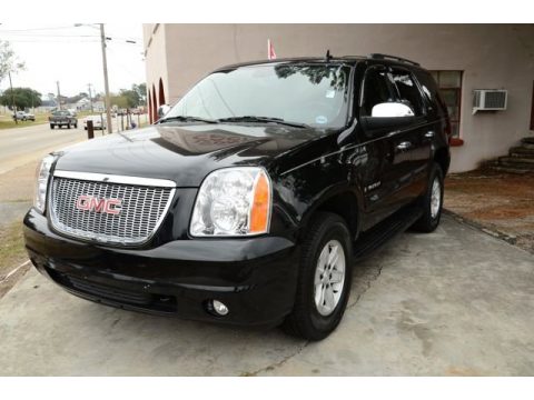 Onyx Black GMC Yukon SLT.  Click to enlarge.