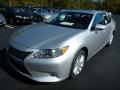 Front 3/4 View of 2014 Lexus ES 300h Hybrid #8 Front 3/4 View of 2014 Lexus ES 300h Hybrid #8