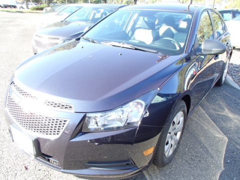 Blue Ray Metallic Chevrolet Cruze LS.  Click to enlarge.