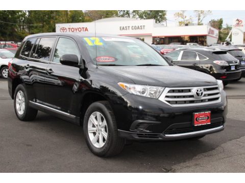 Black Toyota Highlander V6 4WD. Click to enlarge. Black Toyota Highlander V6 4WD. Click to enlarge.