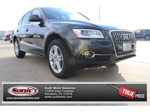 Lava Gray Metallic Audi Q5 3.0 TFSI quattro.  Click to enlarge.