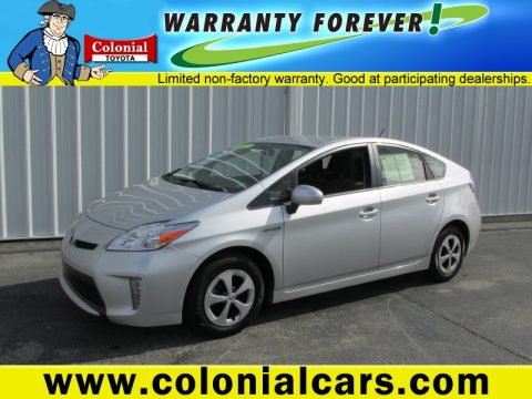 Classic Silver Metallic Toyota Prius 3rd Gen Two Hybrid.  Click to enlarge.