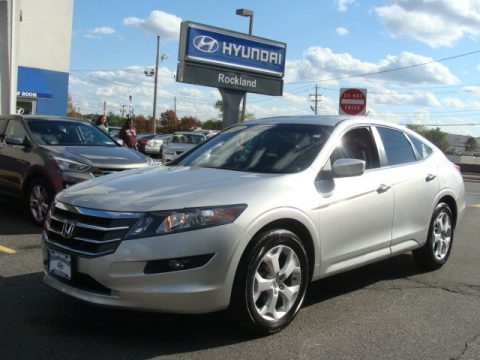 Alabaster Silver Metallic Honda Accord Crosstour EX-L 4WD.  Click to enlarge.
