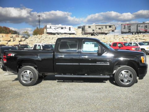 Onyx Black GMC Sierra 2500HD Denali Crew Cab 4x4.  Click to enlarge.