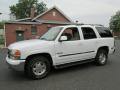 Front 3/4 View of 2002 GMC Yukon SLT 4x4 #3 Front 3/4 View of 2002 GMC Yukon SLT 4x4 #3