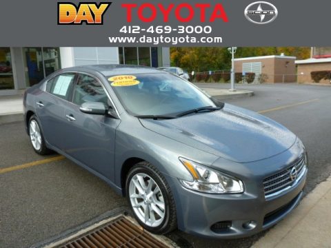 Mystic Jade Green Nissan Maxima 3.5 SV.  Click to enlarge.