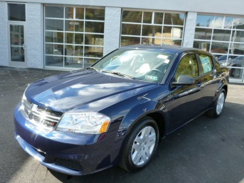 True Blue Pearl Dodge Avenger SE.  Click to enlarge.