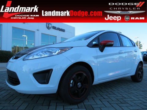 Oxford White Ford Fiesta SE Hatchback. Click to enlarge. Oxford White Ford Fiesta SE Hatchback. Click to enlarge.