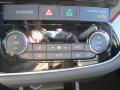 Controls of 2014 Mitsubishi Outlander GT S-AWC #32