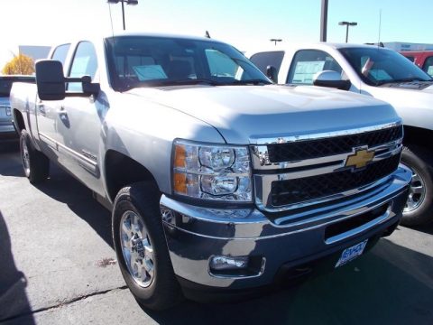 Silver Ice Metallic Chevrolet Silverado 2500HD LTZ Crew Cab 4x4.  Click to enlarge.