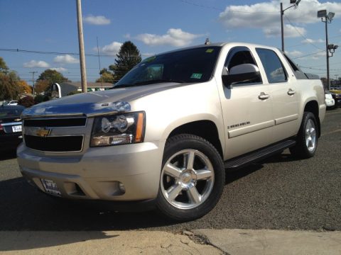 Silver Birch Metallic Chevrolet Avalanche LT 4WD. Click to enlarge. Silver Birch Metallic Chevrolet Avalanche LT 4WD. Click to enlarge.