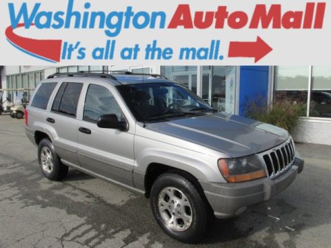 Silverstone Metallic Jeep Grand Cherokee Laredo 4x4.  Click to enlarge.