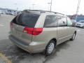 2004 Sienna LE #9