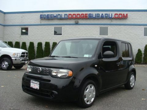 Super Black Nissan Cube 1.8 S.  Click to enlarge.