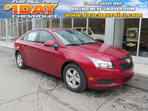 Crystal Red Tintcoat Chevrolet Cruze LT.  Click to enlarge.
