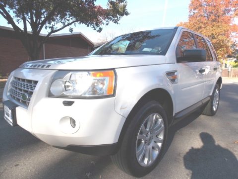 Whistler White Land Rover LR2 SE.  Click to enlarge.