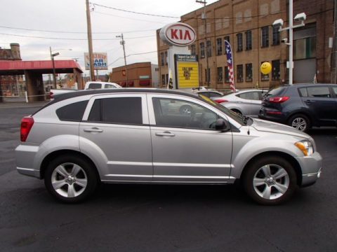 Bright Silver Metallic Dodge Caliber Mainstreet.  Click to enlarge.