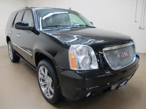 Onyx Black GMC Yukon Denali AWD.  Click to enlarge.