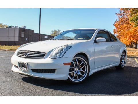 Ivory Pearl Infiniti G 35 Coupe.  Click to enlarge.