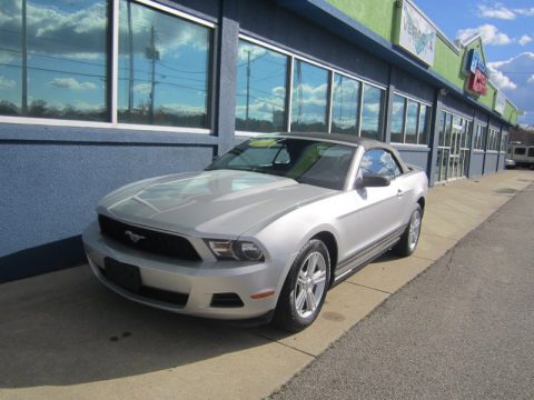 Sterling Grey Metallic Ford Mustang V6 Premium Convertible.  Click to enlarge.
