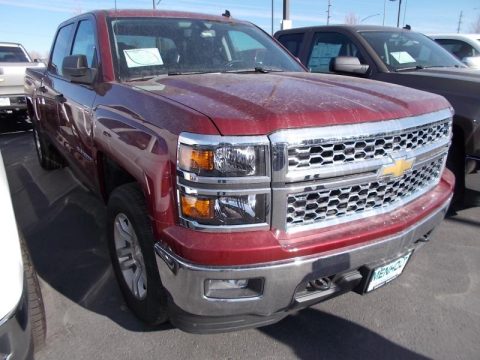 Deep Ruby Metallic Chevrolet Silverado 1500 LT Crew Cab 4x4.  Click to enlarge.