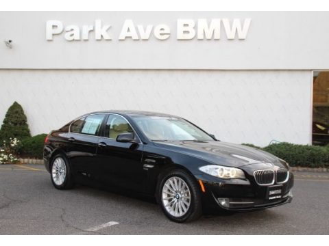 Jet Black BMW 5 Series 535i xDrive Sedan.  Click to enlarge.