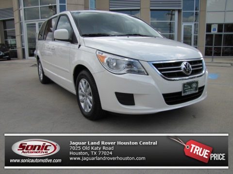 Calla Lily White Volkswagen Routan SE.  Click to enlarge.