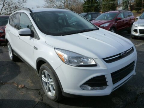 Oxford White Ford Escape SE 2.0L EcoBoost 4WD.  Click to enlarge.