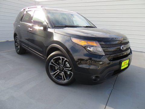 Tuxedo Black Ford Explorer Sport 4WD.  Click to enlarge.