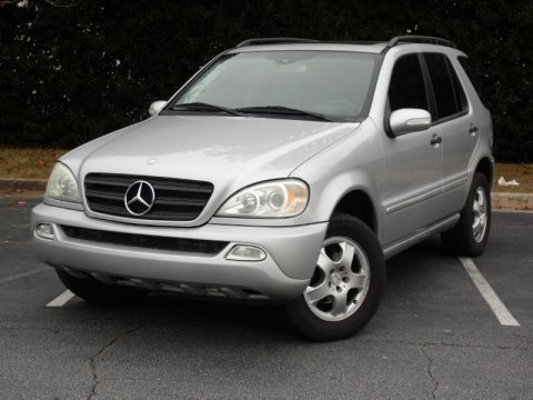 Brilliant Silver Metallic Mercedes-Benz ML 350 4Matic.  Click to enlarge.