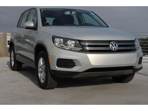 Reflex Silver Metallic Volkswagen Tiguan S.  Click to enlarge.