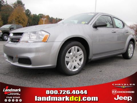 Billet Silver Metallic Dodge Avenger SE.  Click to enlarge.