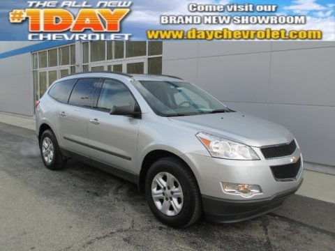 Silver Ice Metallic Chevrolet Traverse LS AWD. Click to enlarge. Silver Ice Metallic Chevrolet Traverse LS AWD. Click to enlarge.
