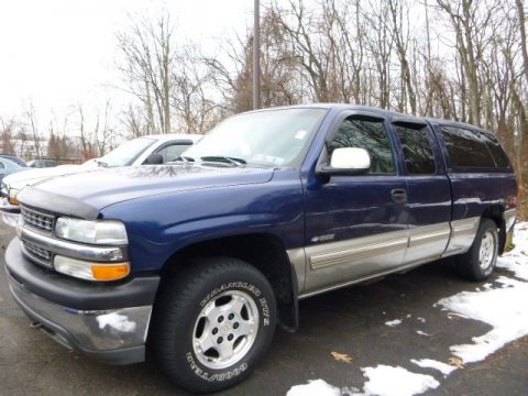 Indigo Blue Metallic Chevrolet Silverado 1500 LS Z71 Extended Cab 4x4.  Click to enlarge.