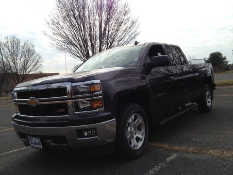 Tungsten Metallic Chevrolet Silverado 1500 LT Z71 Crew Cab 4x4.  Click to enlarge.