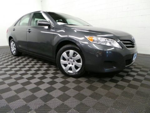 Magnetic Gray Metallic Toyota Corolla LE.  Click to enlarge.