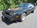 Front 3/4 View of 1977 Pontiac Firebird Trans Am Coupe #2