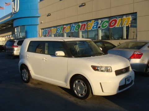 Super White Scion xB . Click to enlarge. Super White Scion xB . Click to enlarge.