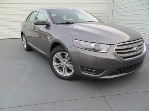 Sterling Gray Ford Taurus SEL.  Click to enlarge.
