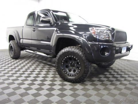 Black Sand Pearl Toyota Tacoma V6 Access Cab 4x4.  Click to enlarge.