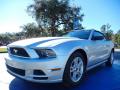 Front 3/4 View of 2014 Ford Mustang V6 Premium Convertible #1