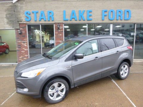 Sterling Gray Ford Escape SE 1.6L EcoBoost 4WD.  Click to enlarge.